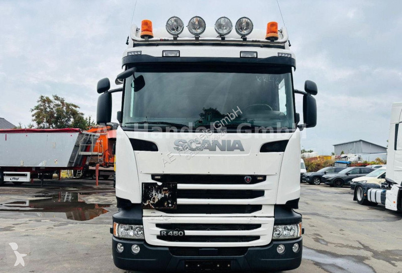 Tractor Scania