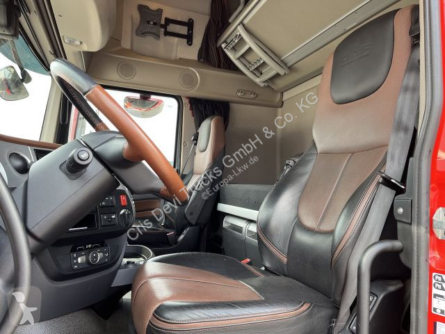 Traktor DAF 530 4x2 Low Liner / Exclusive Line...