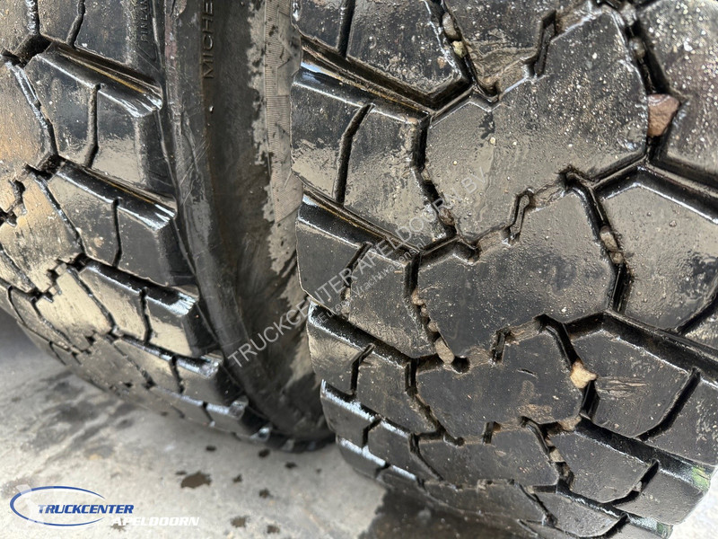 Traktor Volvo - 420 6x4, Manual transmission,...