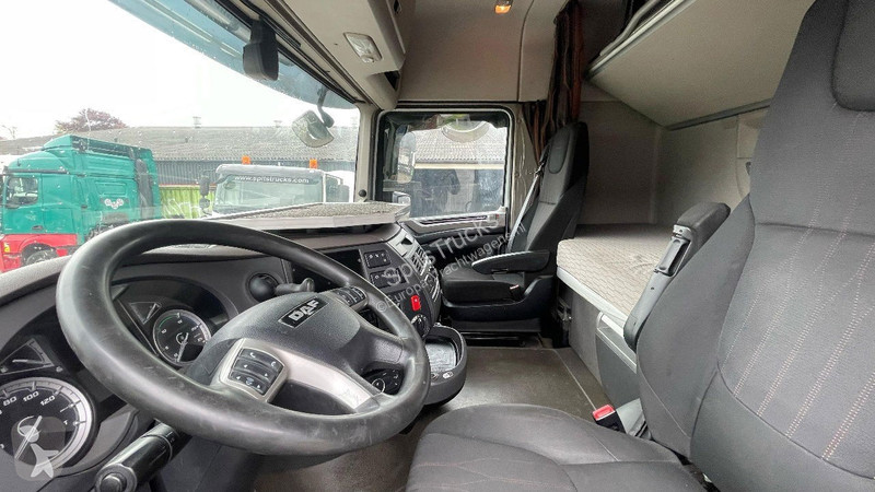 Tracteur DAF 480 FT