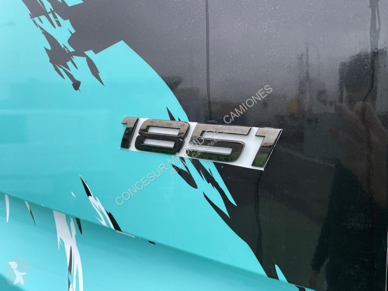 Traktor Mercedes  1851 LS