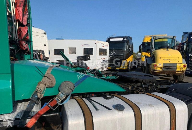 جرار MAN TGX 18.440