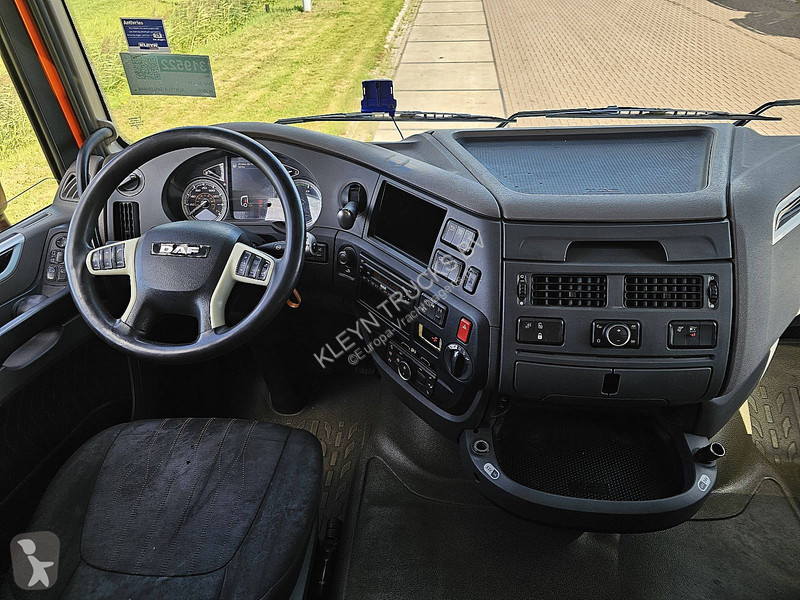 Trekker DAF 450 SPACECAB