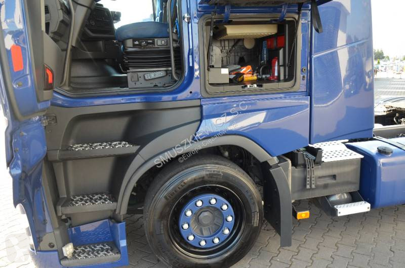 Traktor Volvo