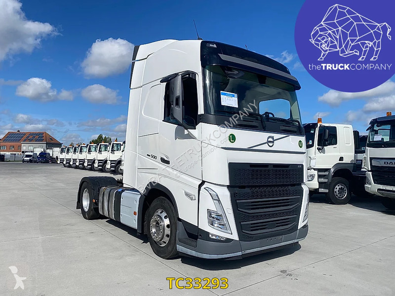 Traktor Volvo 500