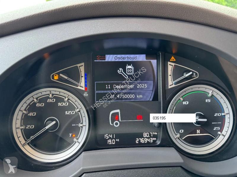 Traktor DAF XF 480 SSC Super Space 2x tank LED...