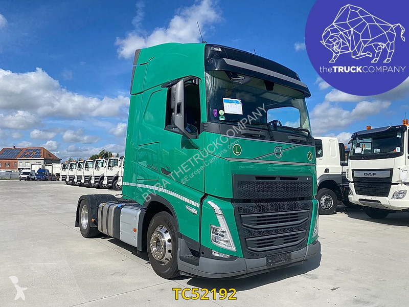 Traktor Volvo 500