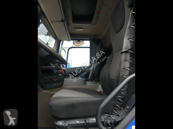 Traktor DAF CF440 FT