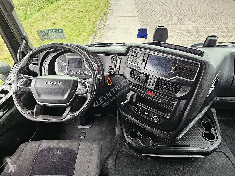 Trekker Iveco AS440S51 2x tank,frigo