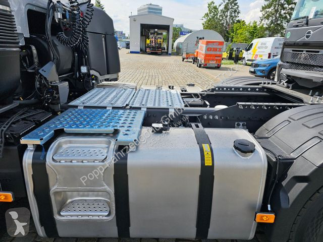 Traktor Volvo 16-780 6x4*200 T,VDS, Globe...