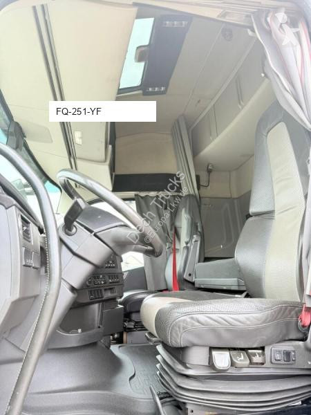 Traktor Volvo FH 460 Globetrotter