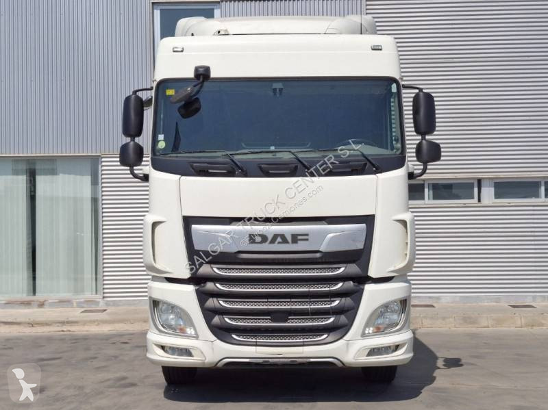 Traktor DAF
