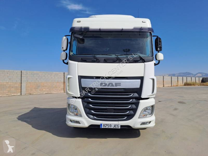 Traktor DAF