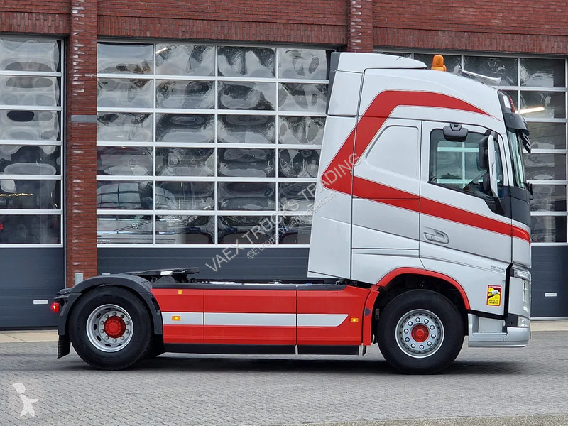 Tractor Volvo 13460 Globetrotter 4x2 -...