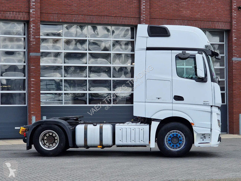 Trekker Mercedes 1851 - 4x2 - Retarder -...