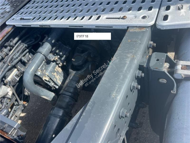 Iveco AS440S46T/P tractor unit