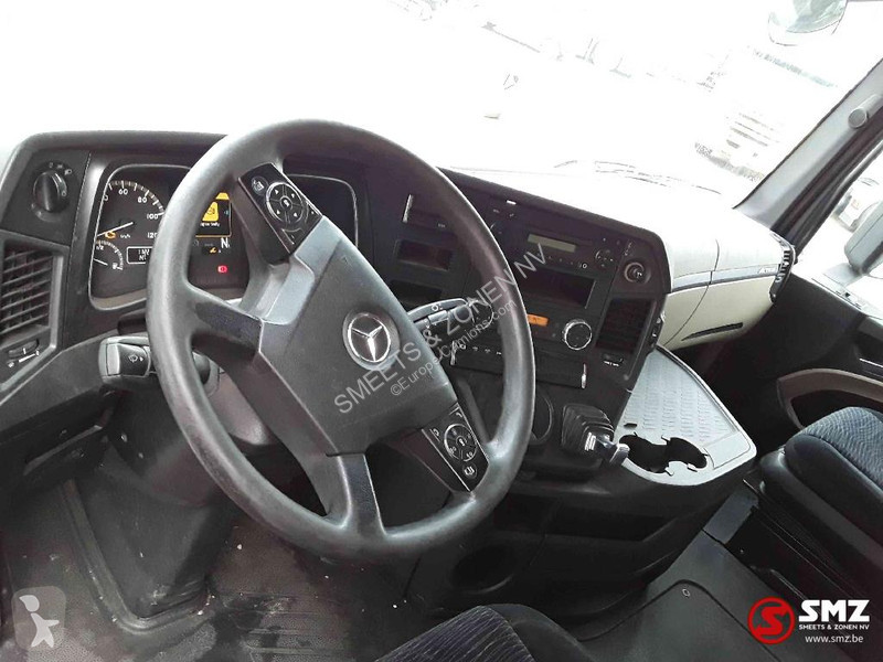 جرار Mercedes 1851 Euro 5 spoilers