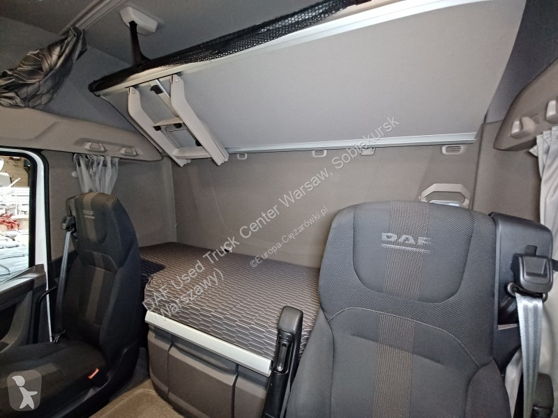 Tahač DAF XFn  FT 4X2