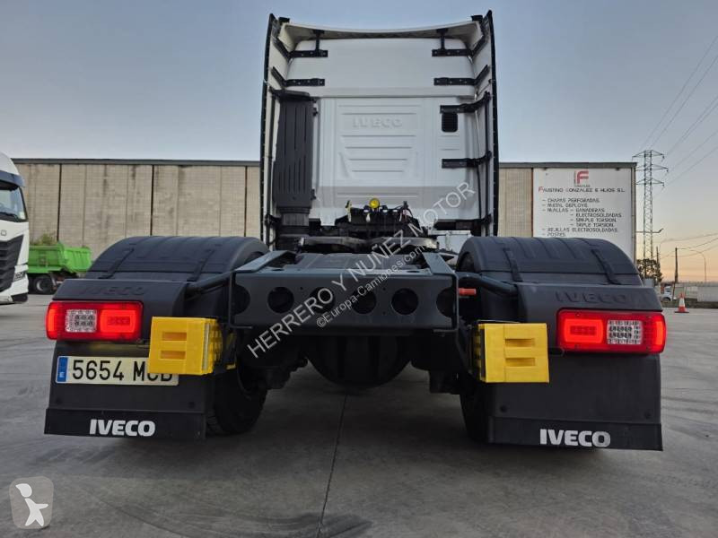 جرار Iveco