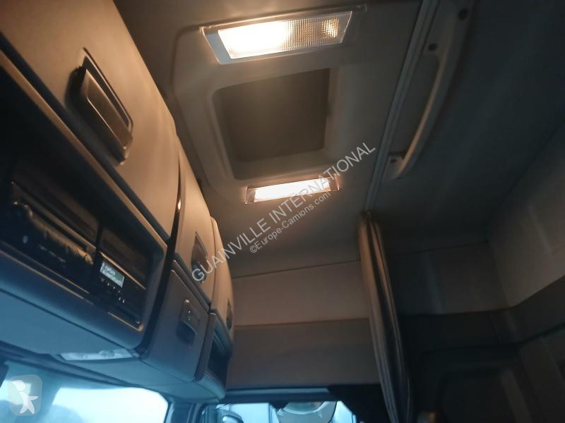 جرار Renault 460 Gamme T