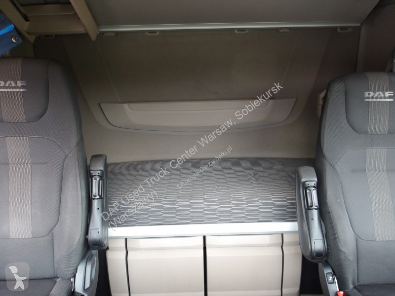 Tahač DAF XG  FT 4X2
