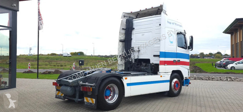 جرار Volvo FH 16 Very beautiful Volvo 520, lots...