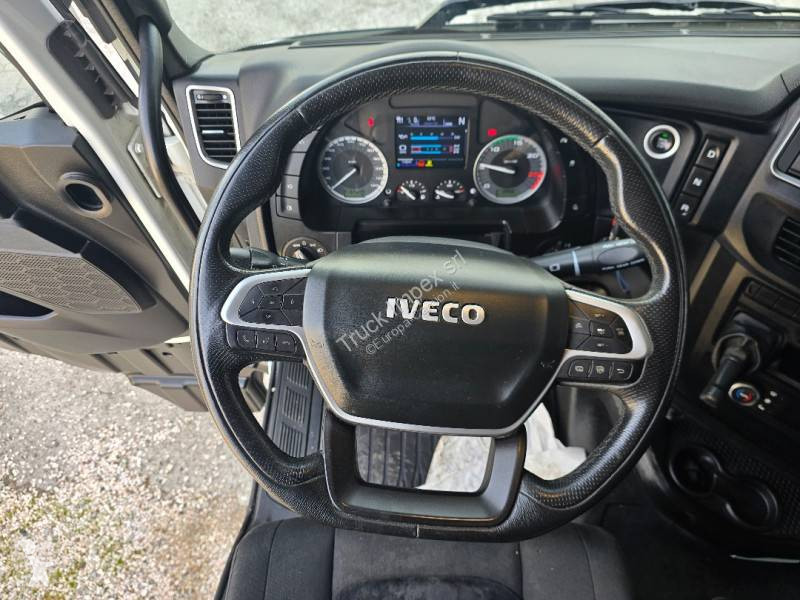 جرار Iveco