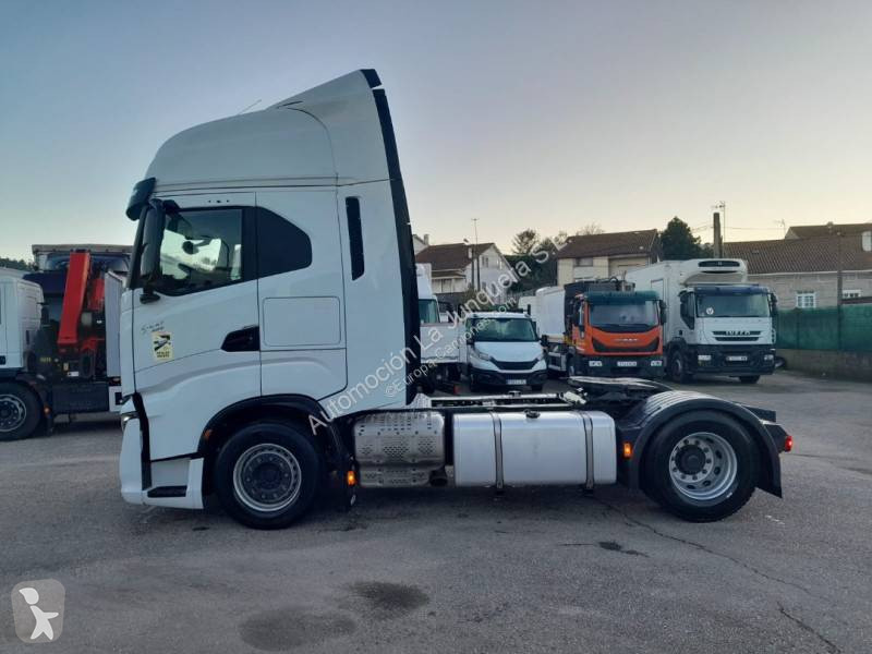 جرار Iveco