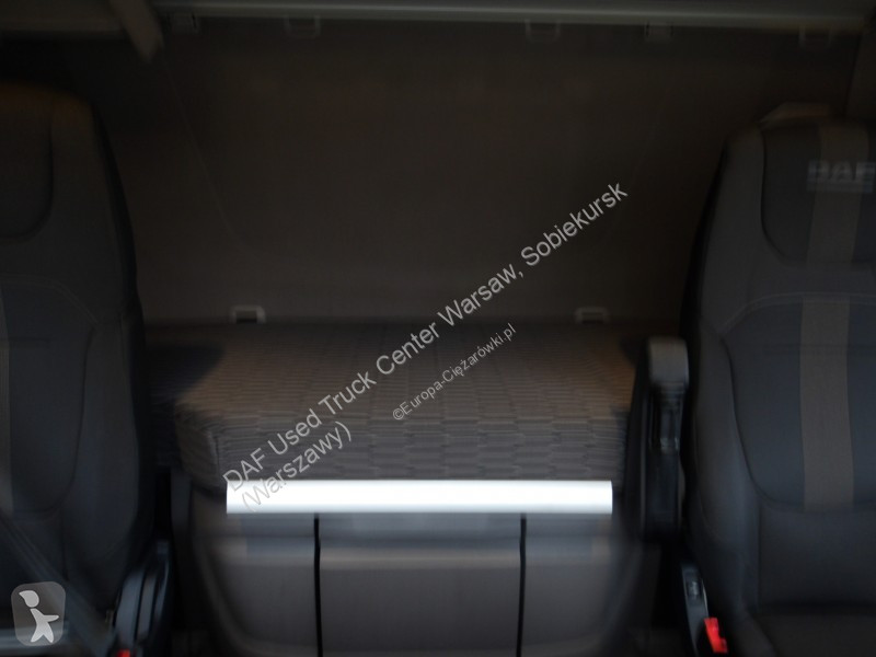 جرار DAF XFn  FT 4X2