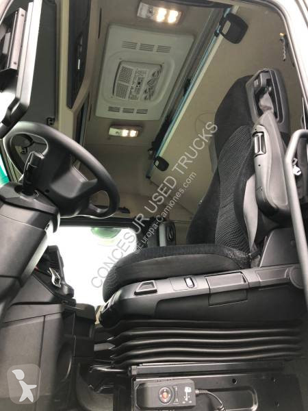 جرار Mercedes