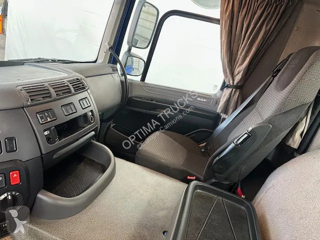 جرار DAF 400
