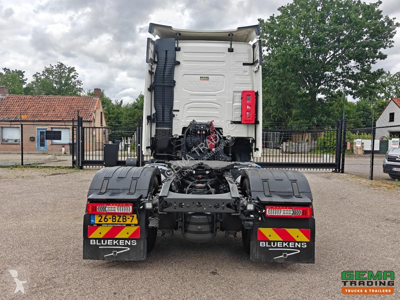 جرار Volvo 460 4x2 Globetrotter Euro6E - Double...
