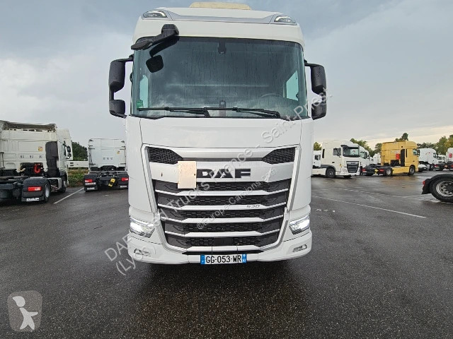 جرار DAF 530 FT 4X2