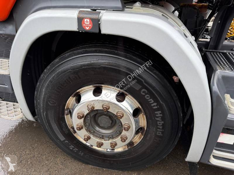 جرار Scania