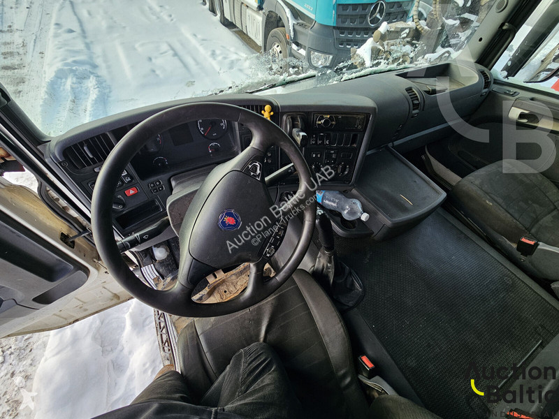 جرار Scania LA4X2 MNA