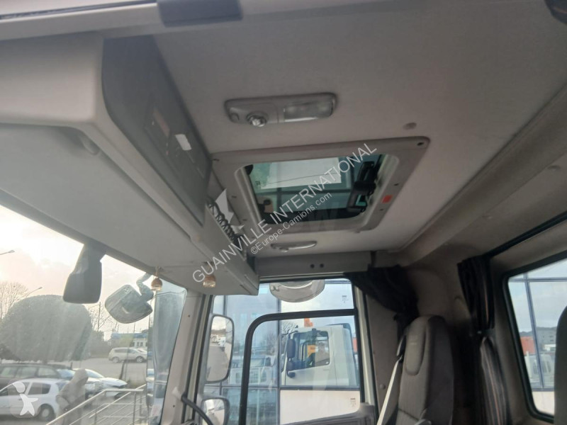 جرار DAF 410