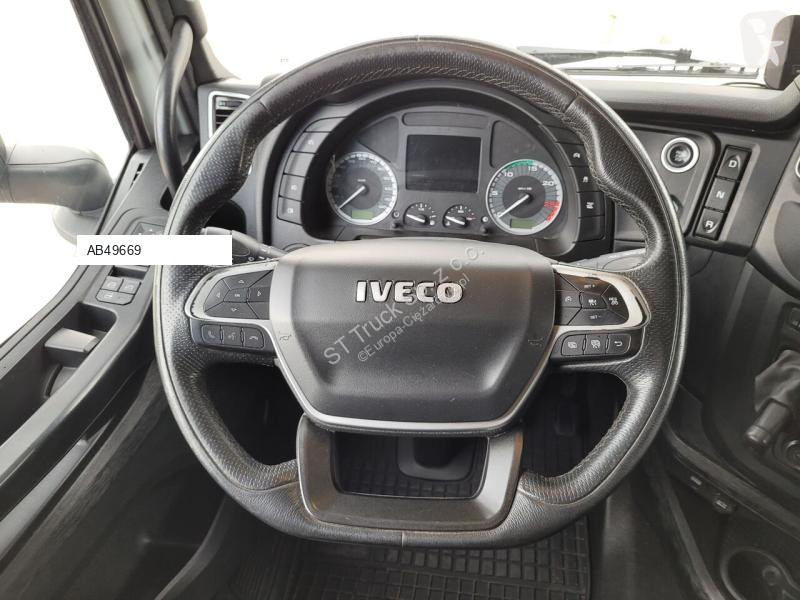 جرار Iveco