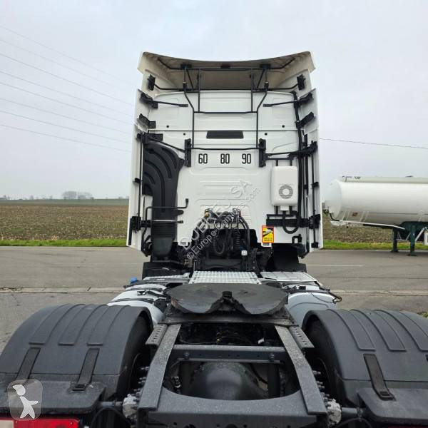 Trattore Stradale Renault