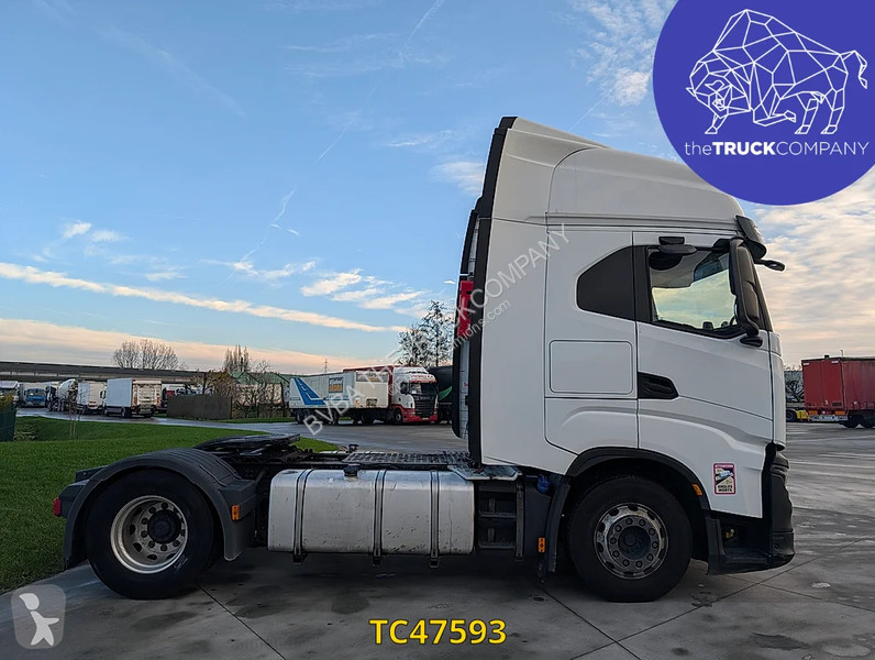 جرار Iveco S-Way 480