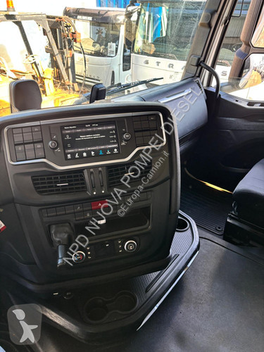 Tracteur Iveco