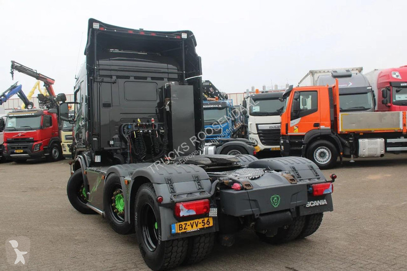 جرار Scania 420 + 6X2/4 + EURO 5 + PERFECT...