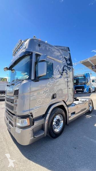 جرار Scania