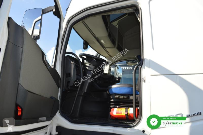 Tracteur Volvo 500 Globetrotter XL Varios
