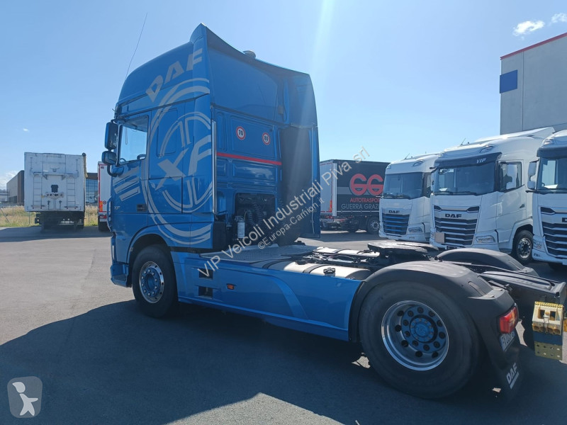 جرار DAF XF 530 FT