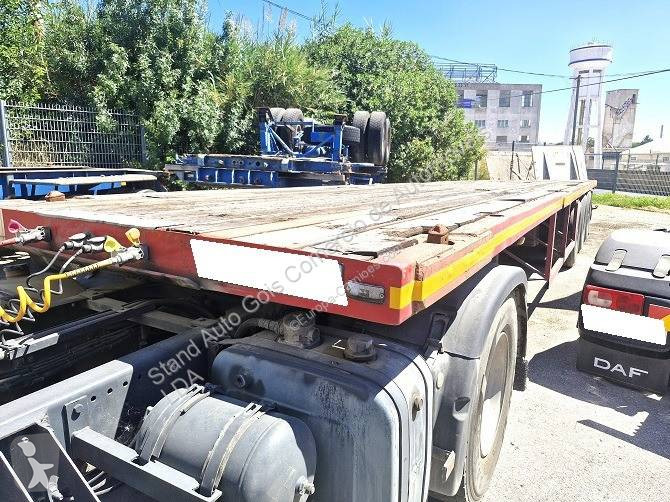 جرار Volvo
