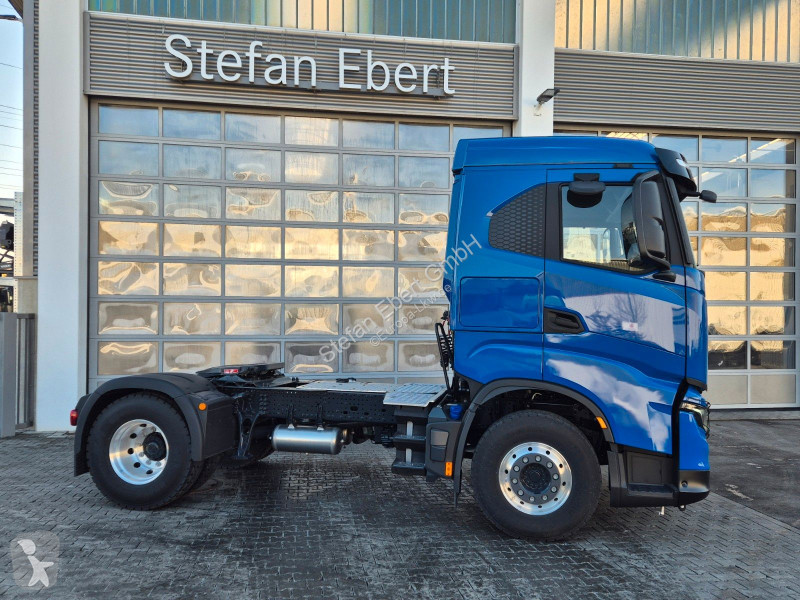 جرار Iveco AS440X50T/P ON+ X-Way, Intarder,...