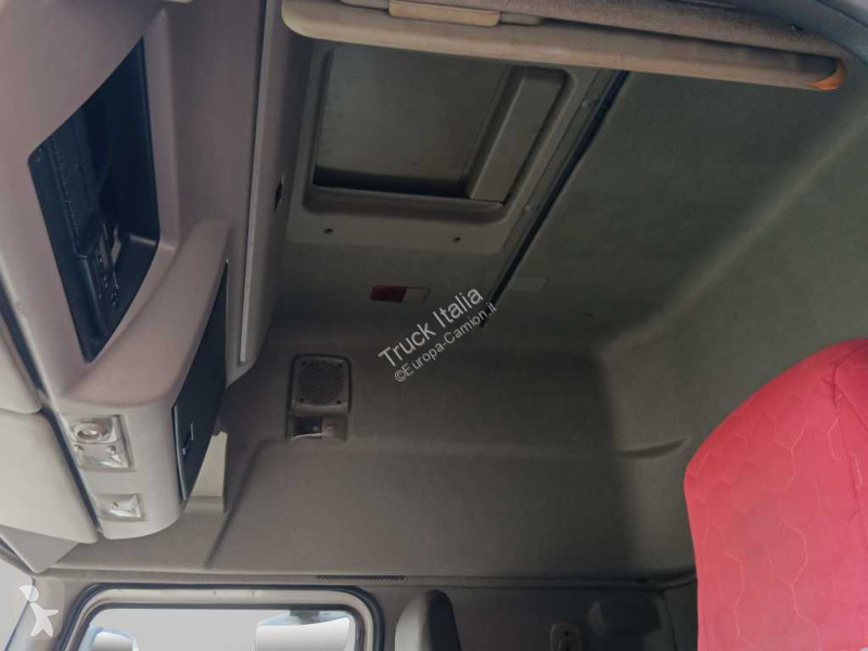 جرار Renault Premium Route - prem.route 460.26...