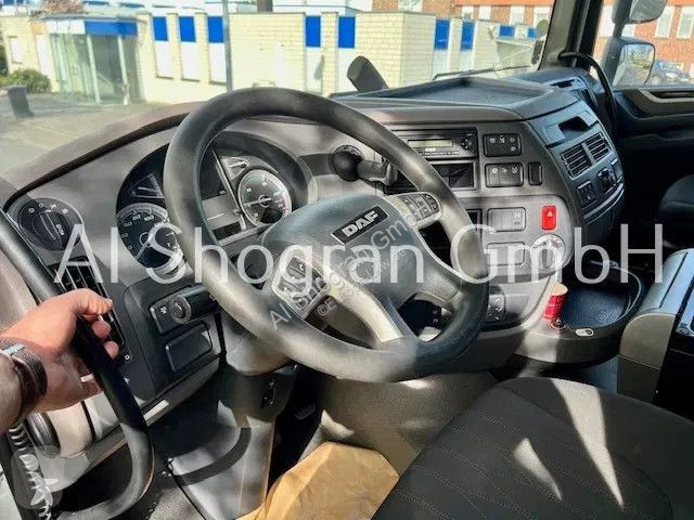 Tracteur DAF XF  4x2 Super Space / Euro 6