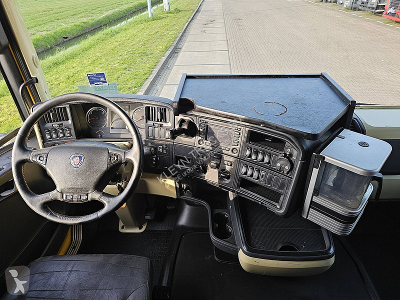 جرار Scania 410