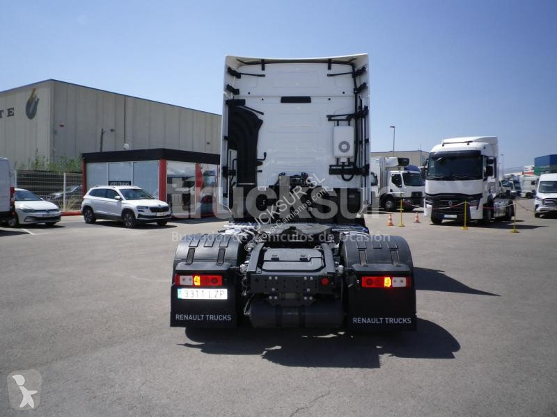 Tracteur Renault  T520 HIGH SLEEPER CAB EVO